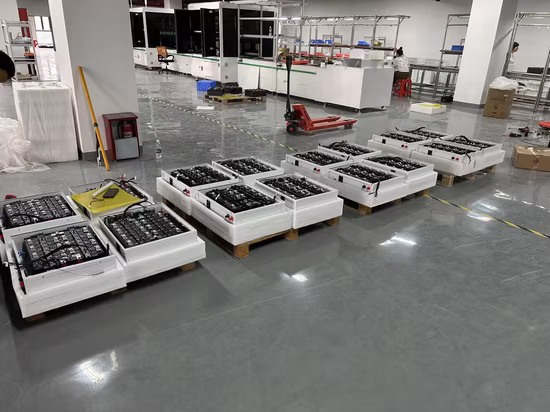 Vendita calda Sconto Hybrid Off Grid Batteria al litio solare 48V 200ah 400ah 48V LiFePO4 Batteria da muro Batteria di alimentazione domestica